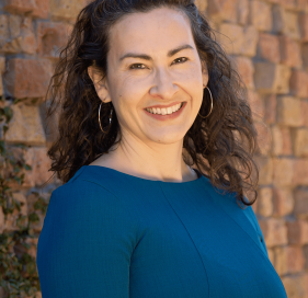 Llanes_Carmen_FieldCatalystCohort4_Headshot1 - Carmen Llanes